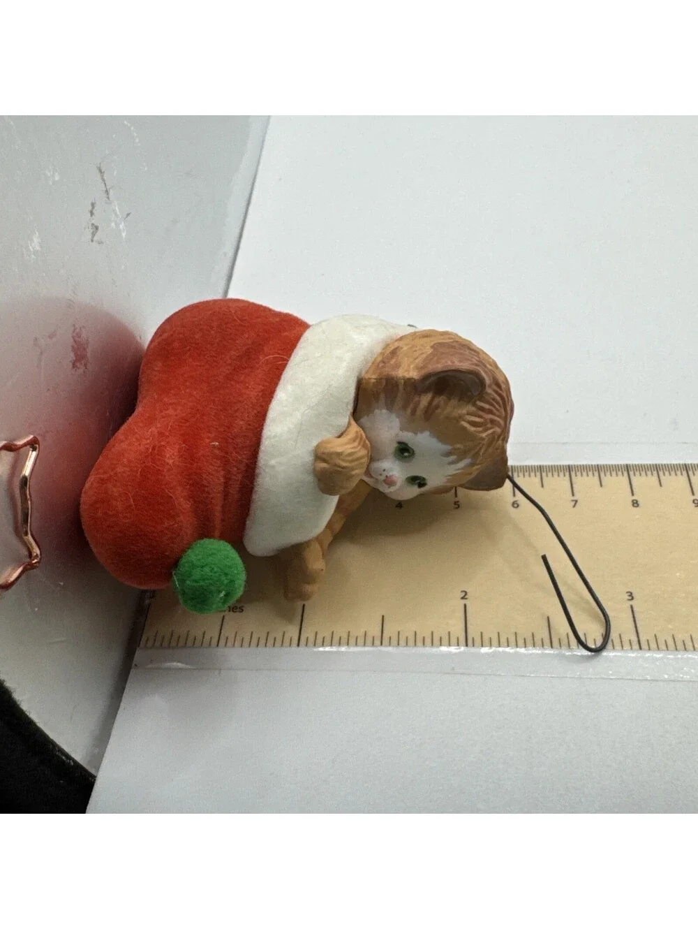 1989 Hallmark Keepsake Stocking Kitten Christmas Ornament Flocked In Box